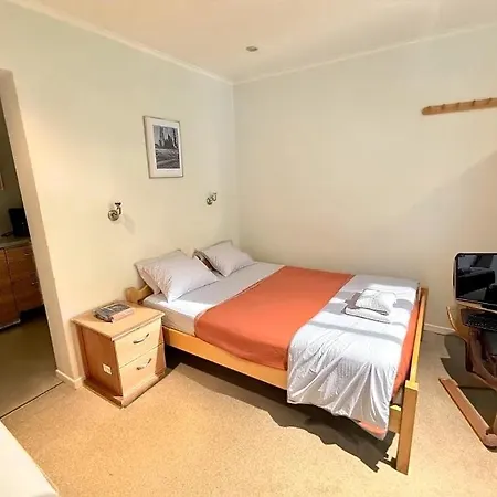 Apartment Rachel 11 Mons